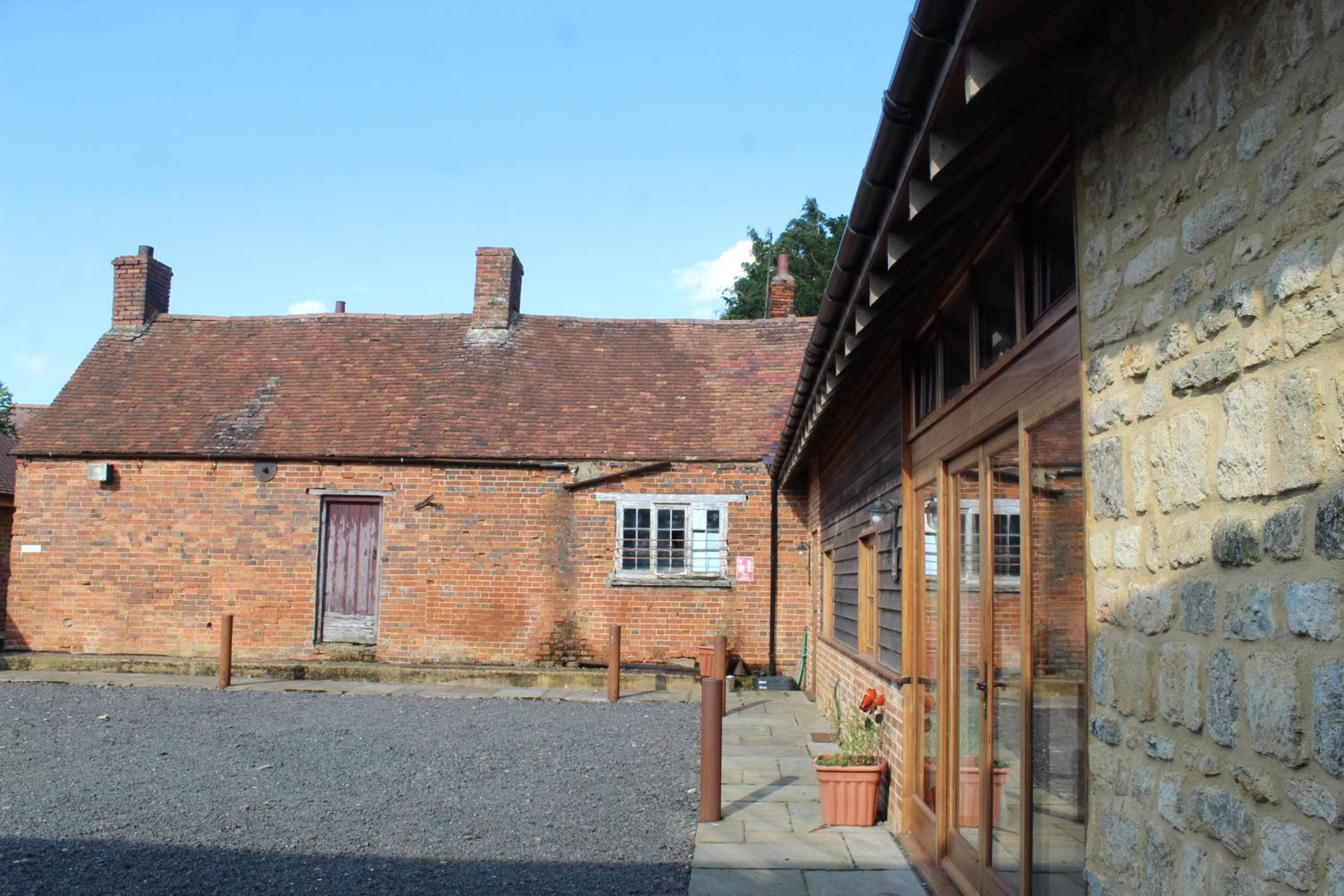 Parkfields Barns Self Catering Accommodation Buckingham Esterno foto